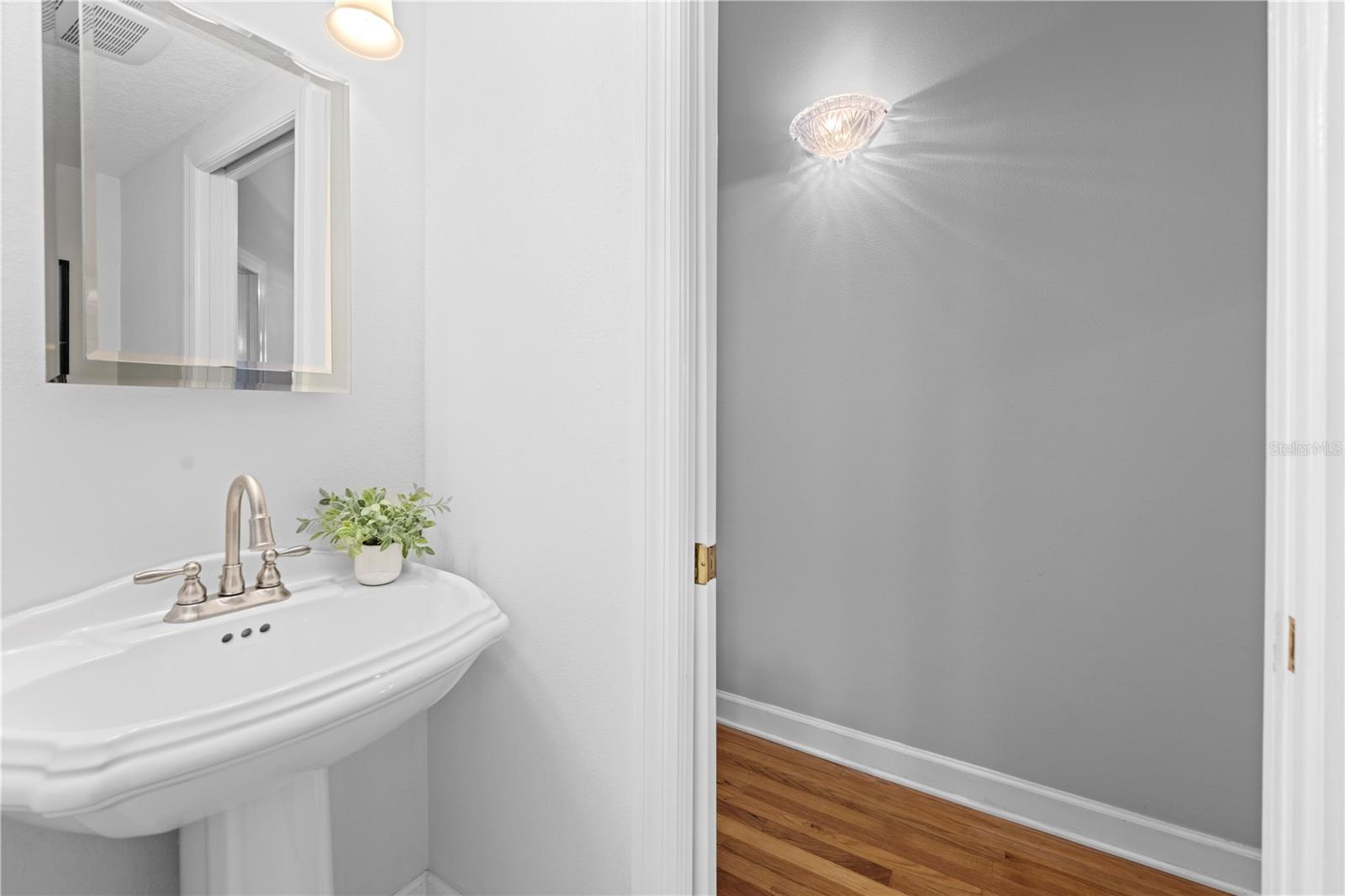 En-Suite Bathroom to Bedroom 2