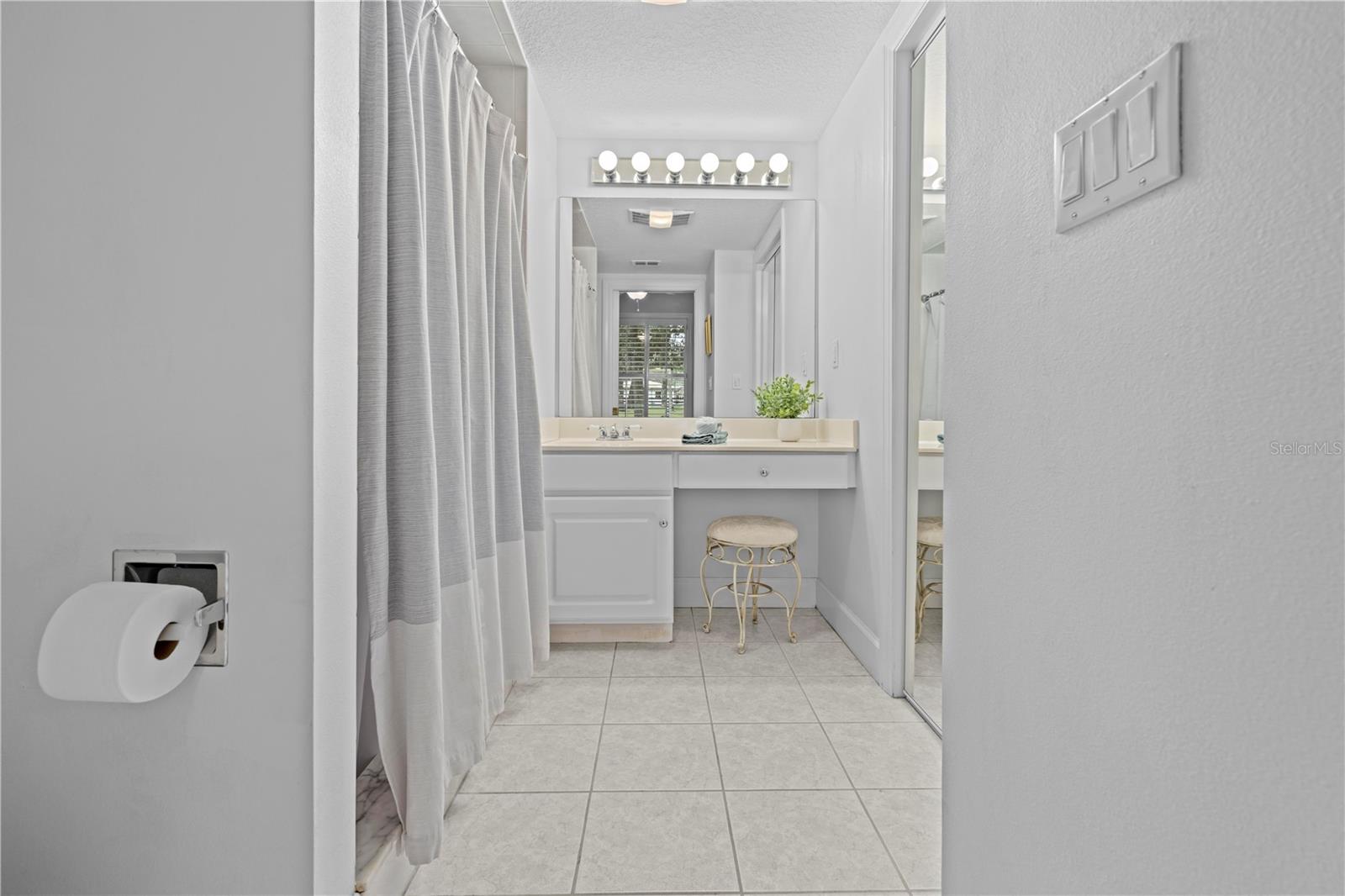 En-Suite Bathroom to Bedroom 3