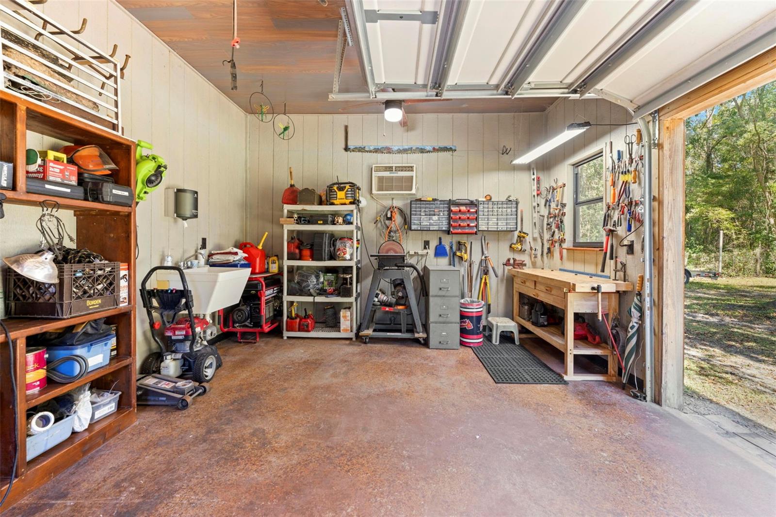 Barn - Air Conditioned Space