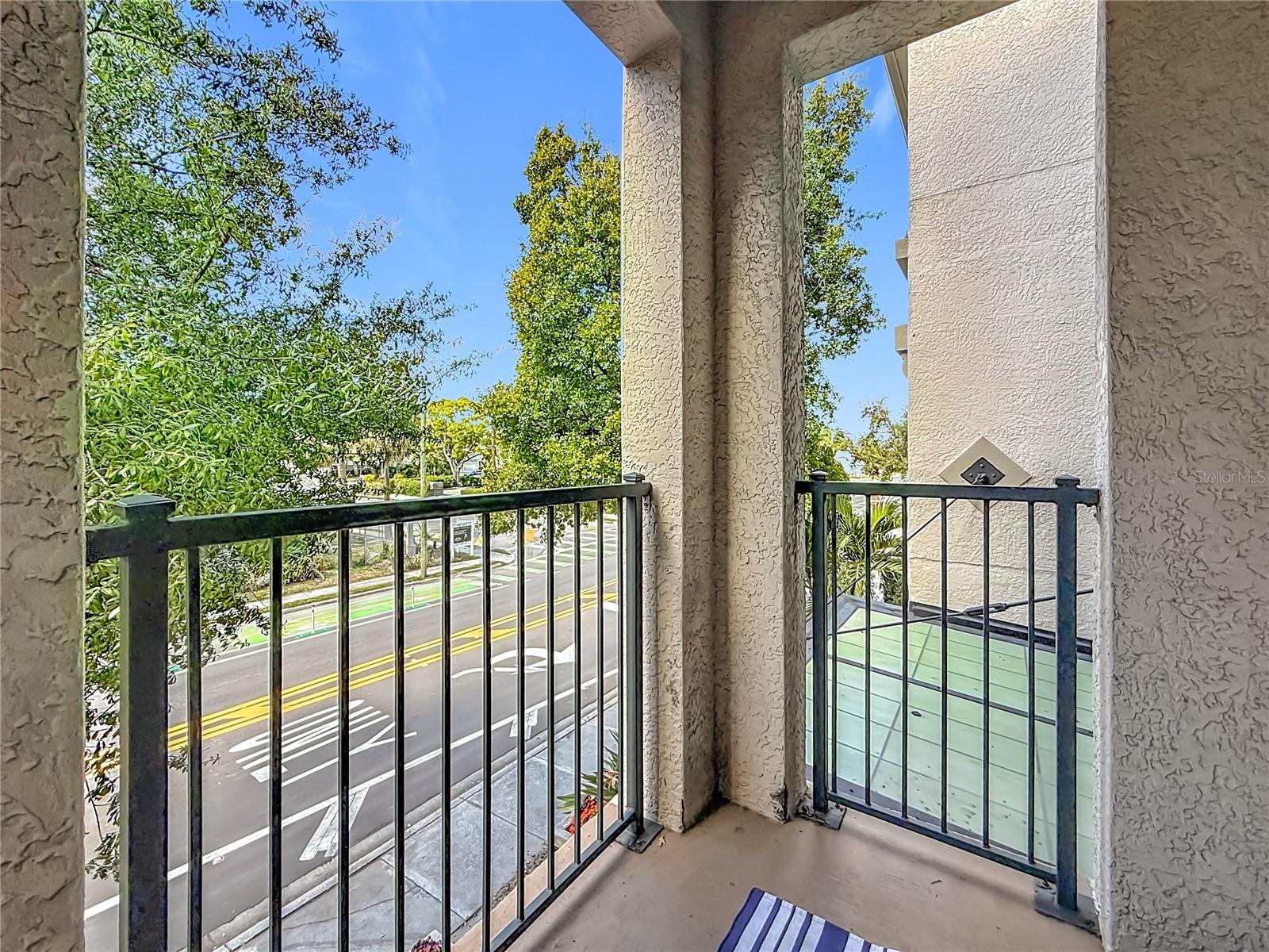 Private covered patio - off the living room