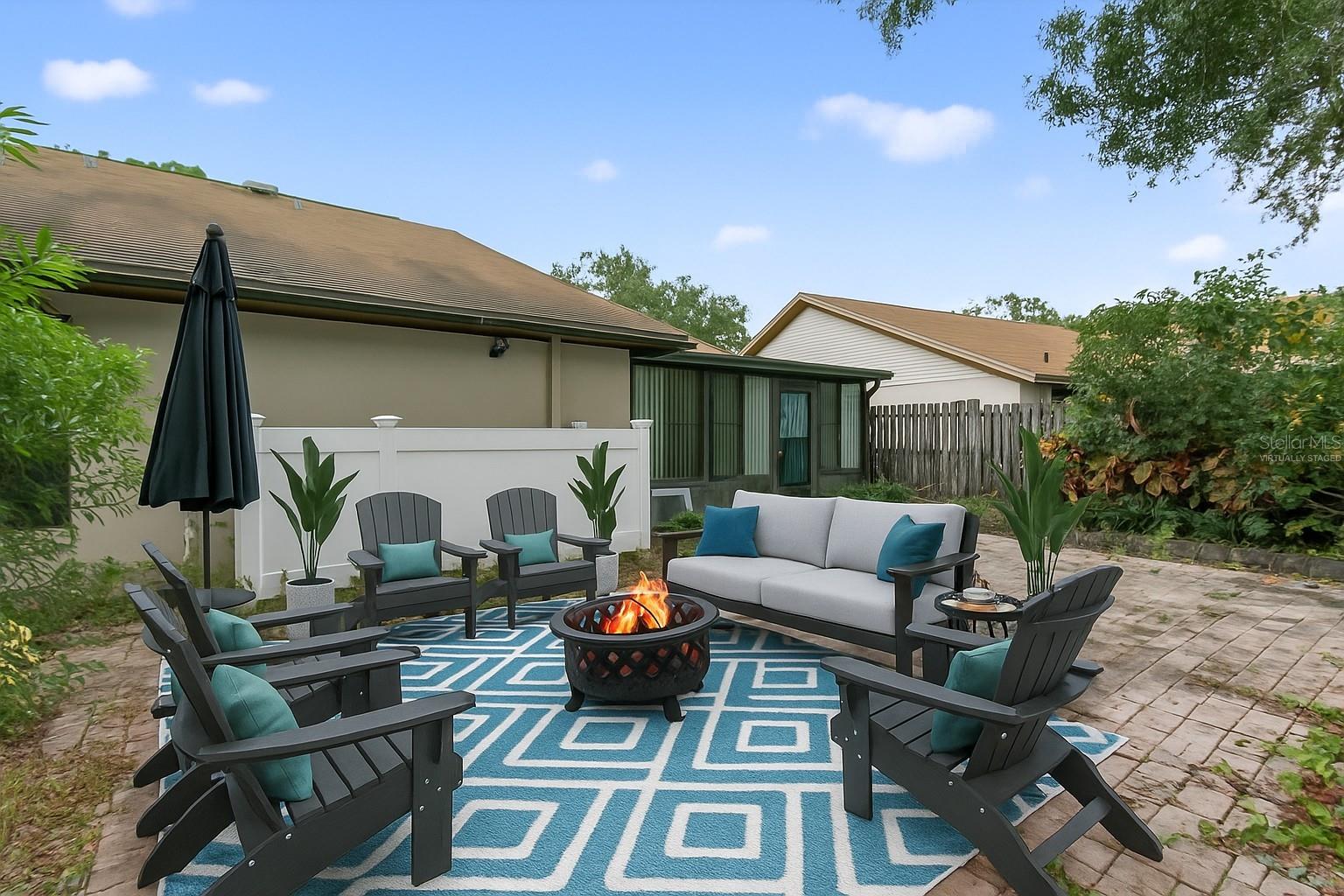 This photo has been virtually staged.