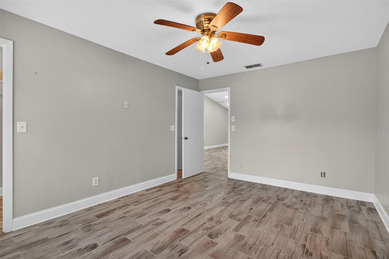 Spacious Primary BR