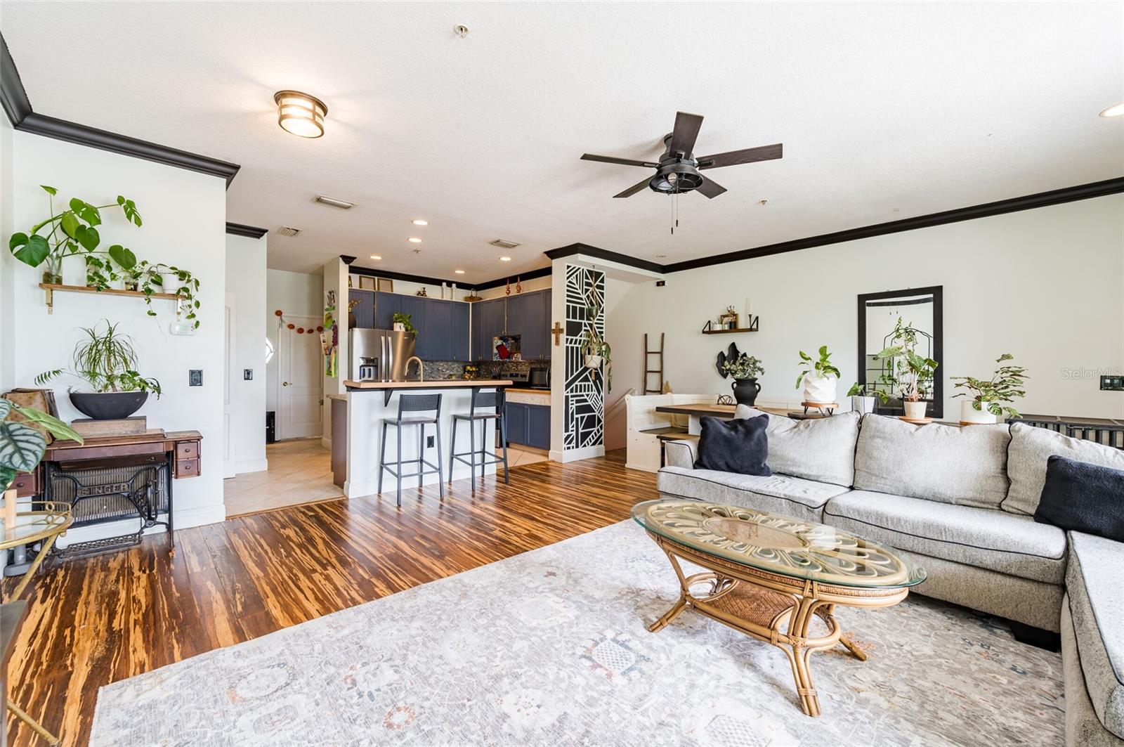 Picture from prior to tenant move in