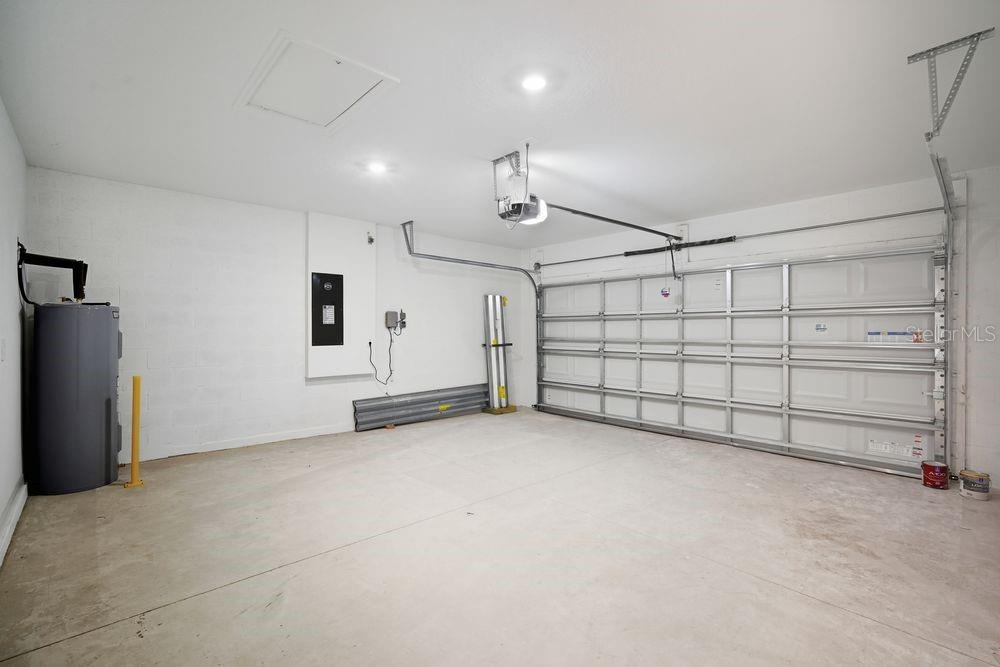 13520 Tropical Breeze ~ Ready Now