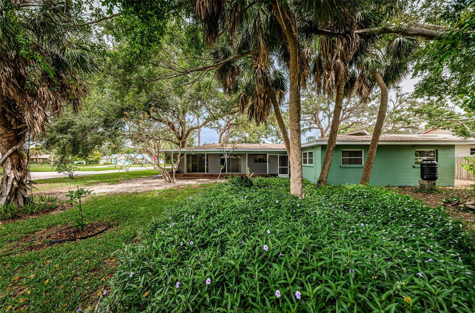 Huge corner lot with plenty of room to add a pool.