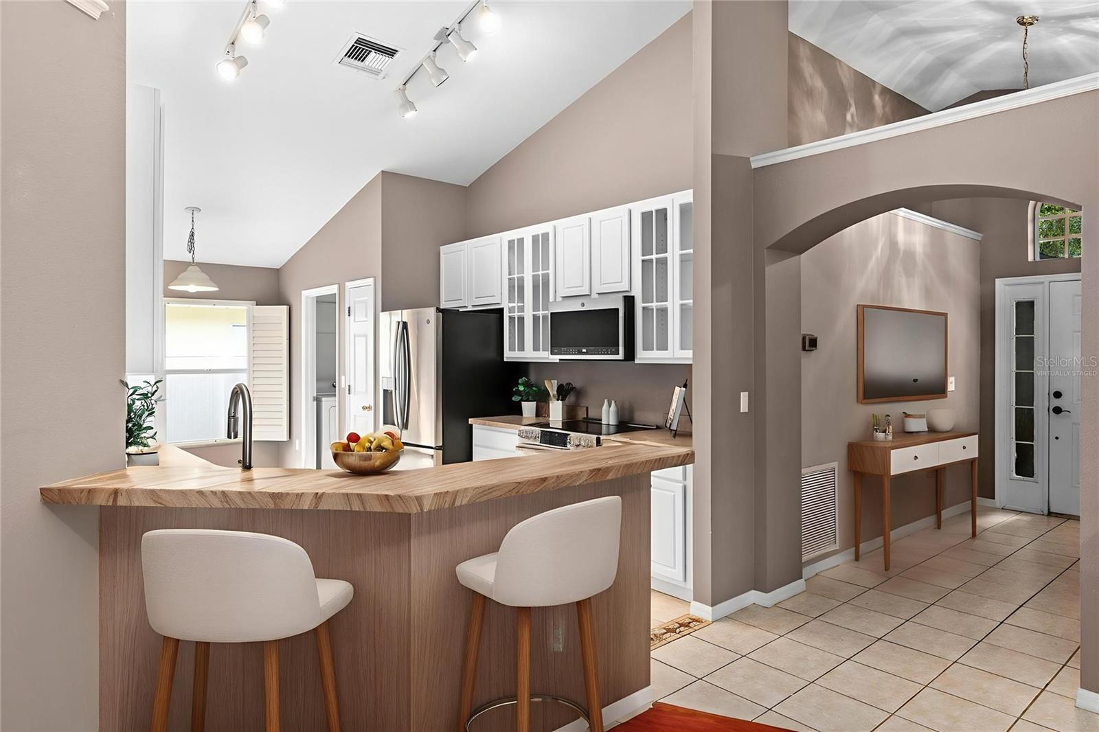 breakfast bar Virtually staged