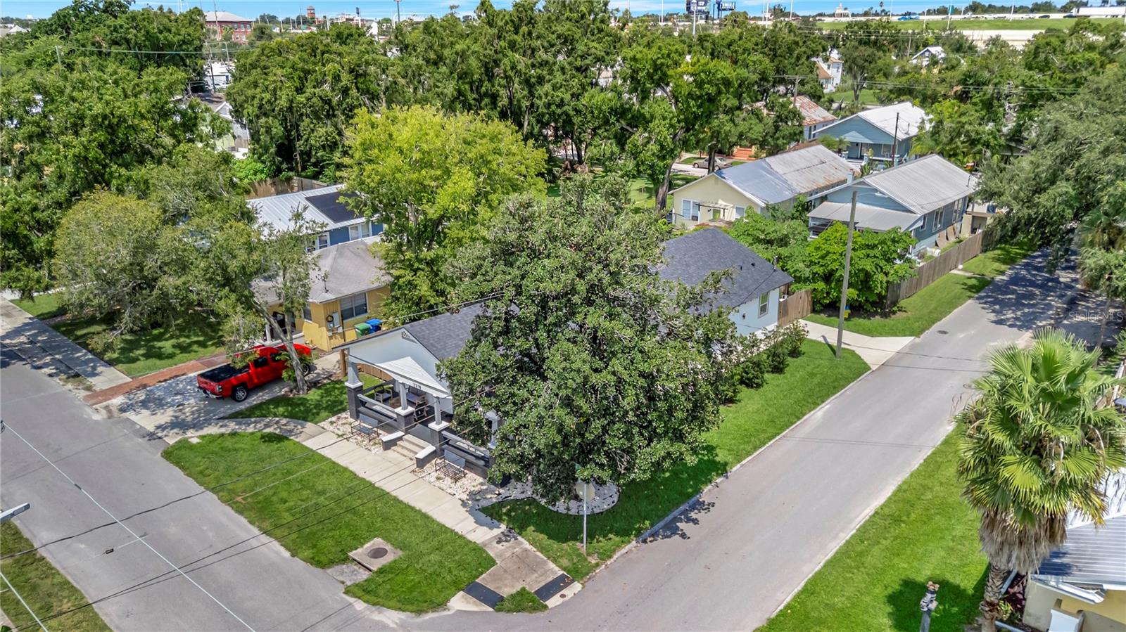 The perfect corner lot