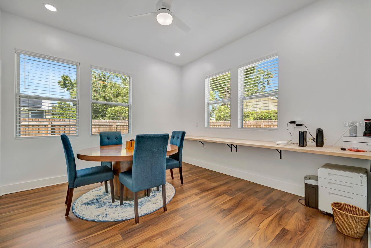 Office / flex room with great natural light