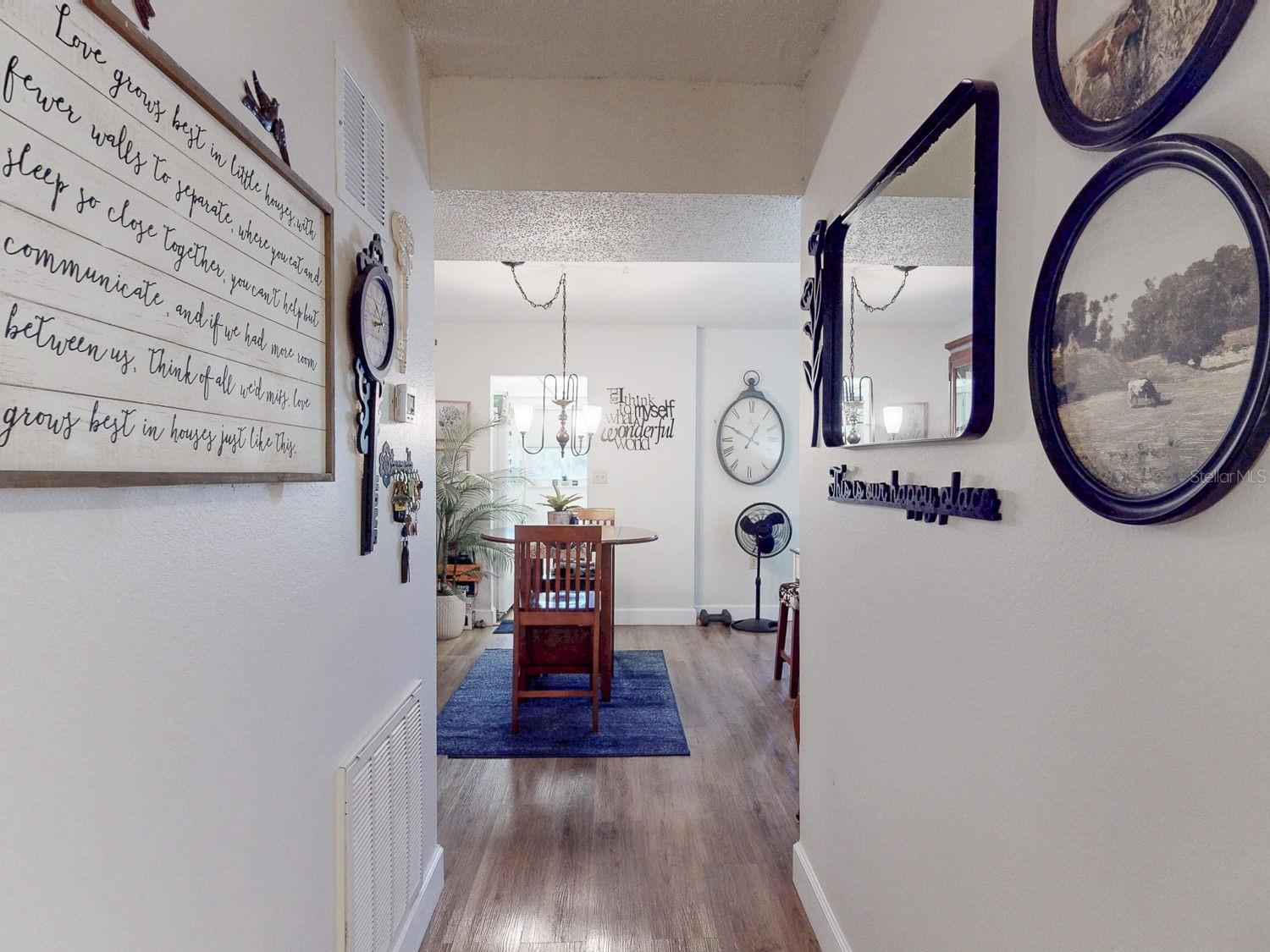 Hallway towards kitchen