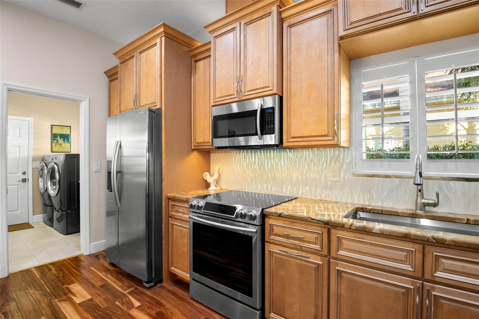 Kitchen/Laundry Room