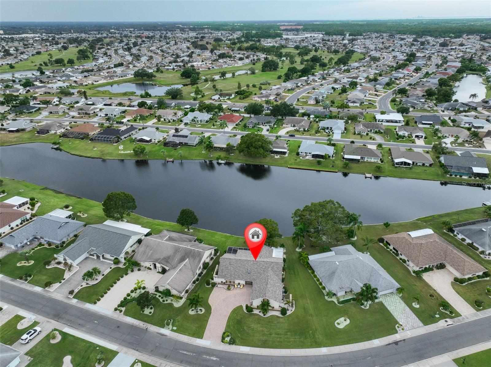 Aerial Front View w/ Caloosa Lake