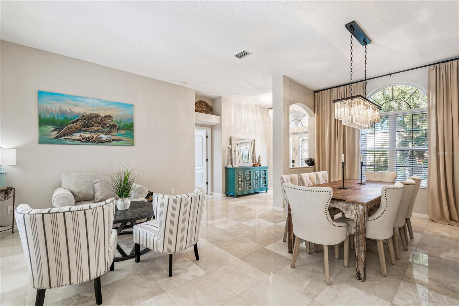 Formal areas - Marble flooring