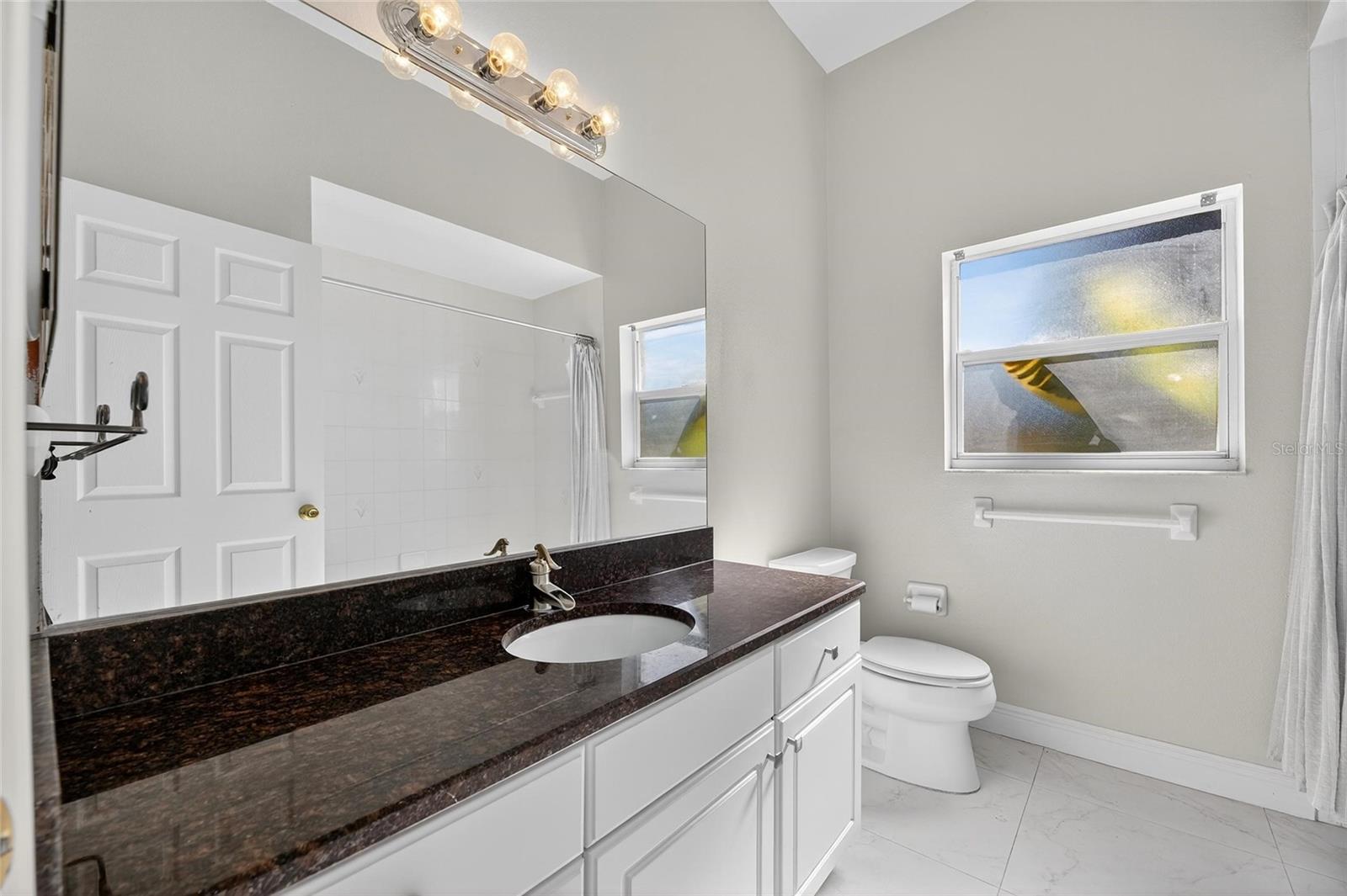 Guest bath with granite