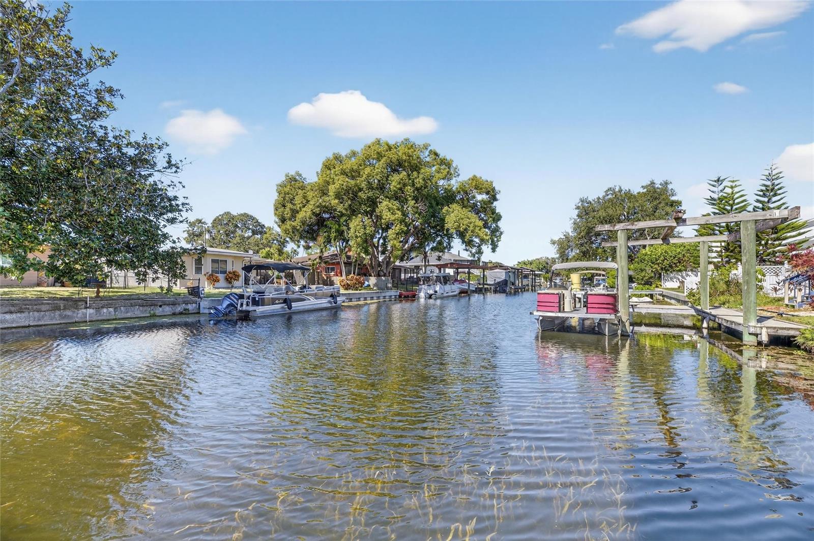 Canal that leads out to Lake Tarpon.