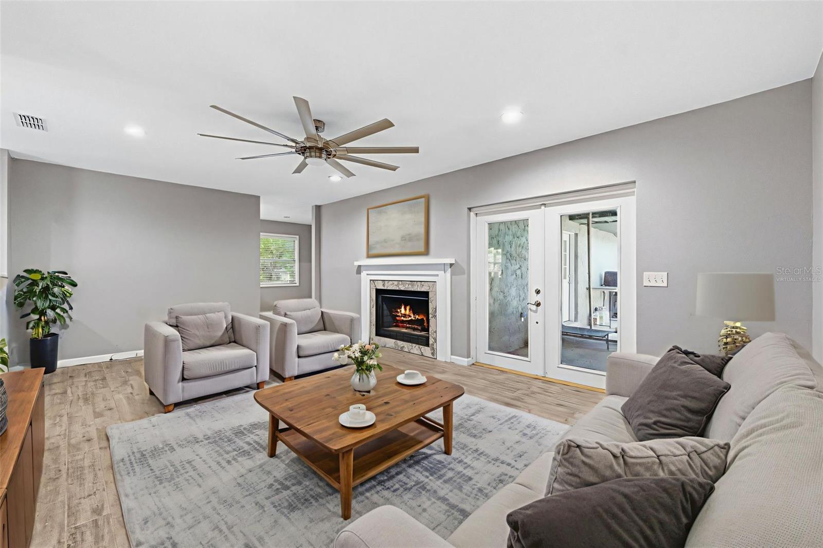 virtually staged living room