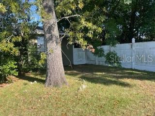 side yard fully fenced