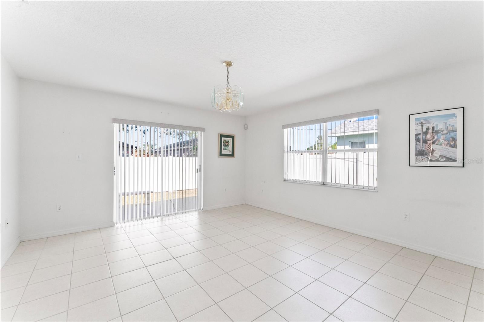 Family Room, Dining Area
