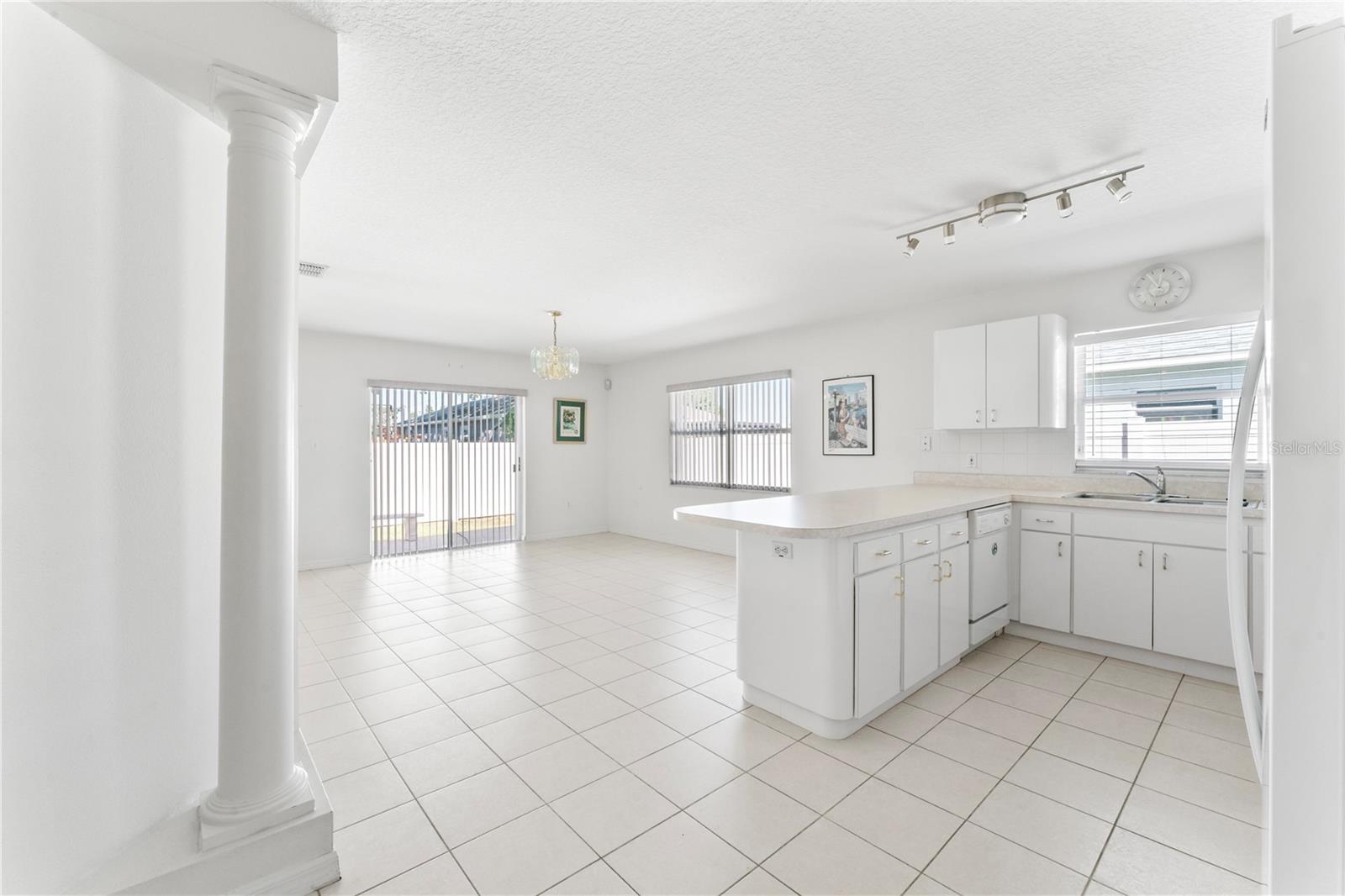 Kitchen,Dining, Family Area