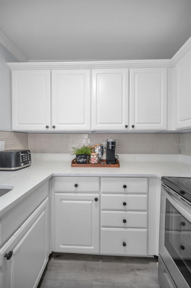 KITCHEN19417 Gulf Blvd, Unit F207, Indian Shores, FL 33785