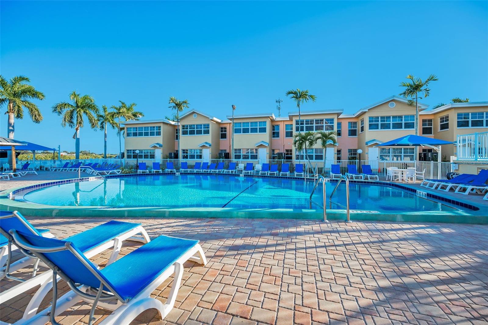 POOL19417 Gulf Blvd, Unit F207, Indian Shores, FL 33785