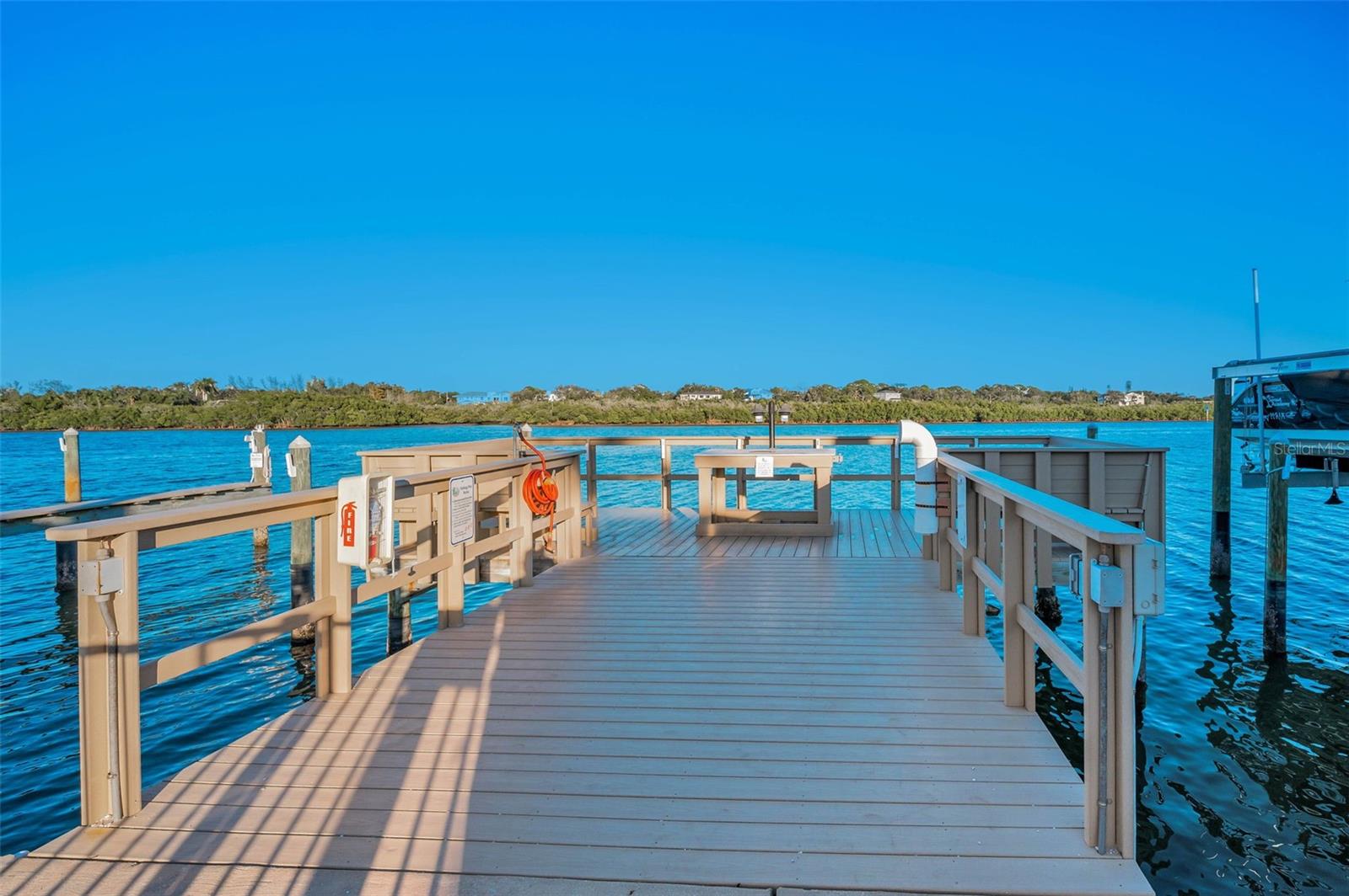 FISHING PIER & DOCK19417 Gulf Blvd, Unit F207, Indian Shores, FL 33785