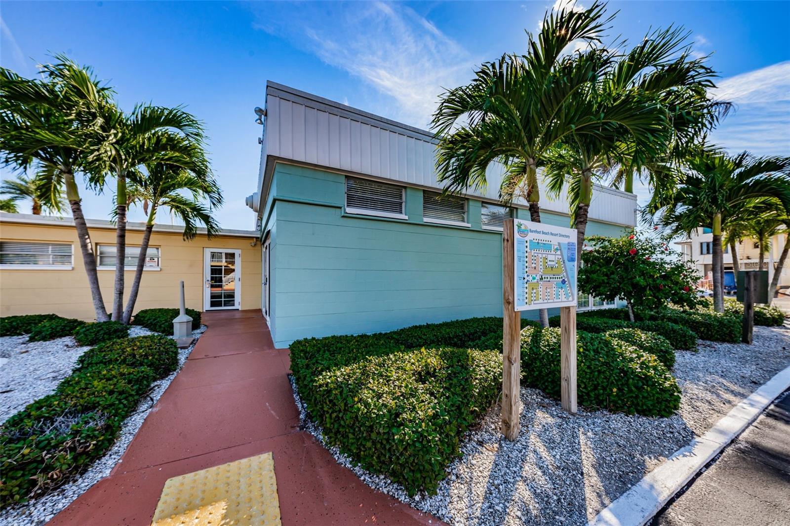 CLUBHOUSE 19417 Gulf Blvd, Unit F207, Indian Shores, FL 33785