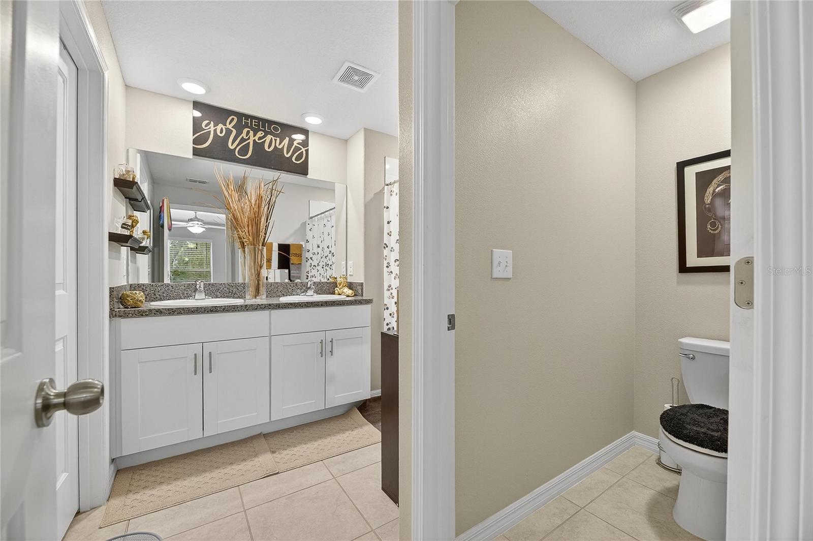 Owner's suite bathroom
