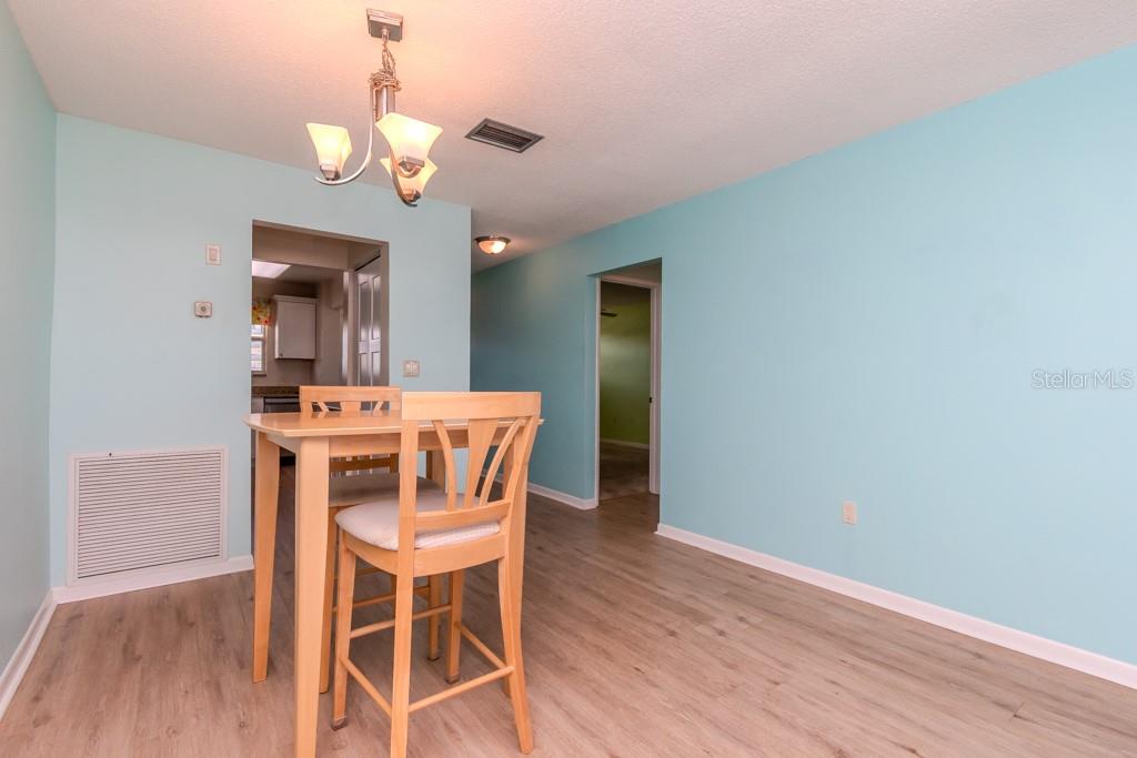 Nice Size Dining room