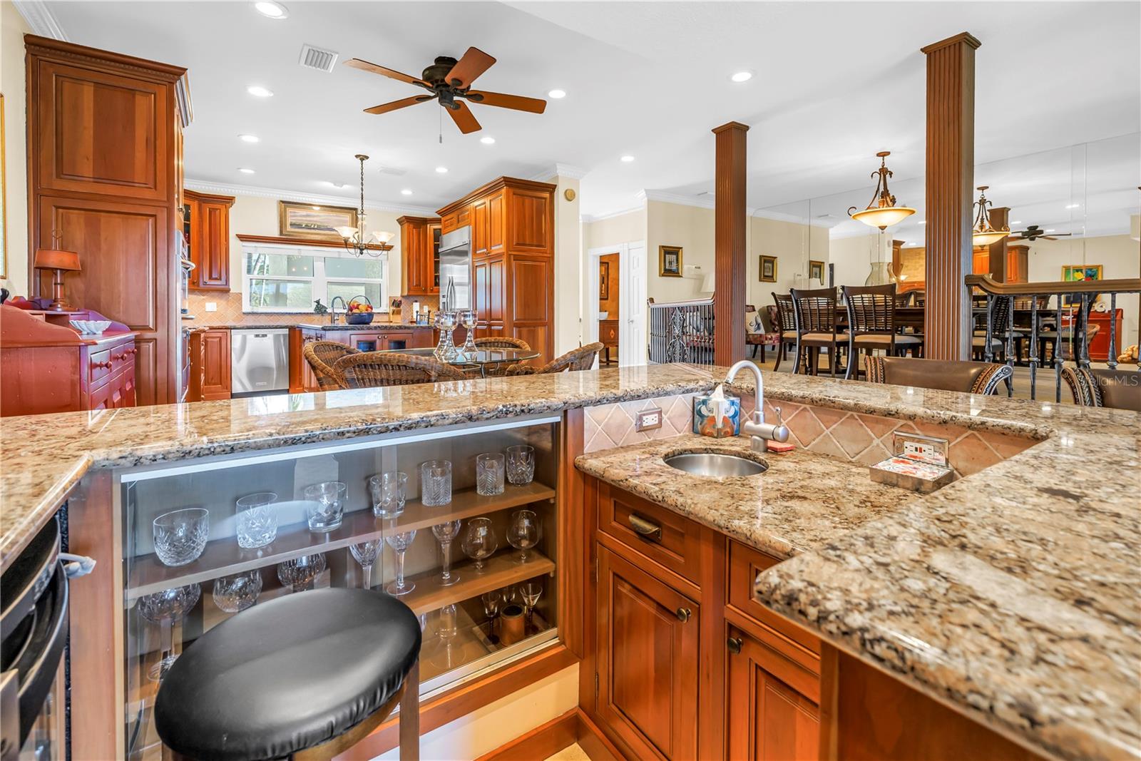 Bar area for great for serving guests