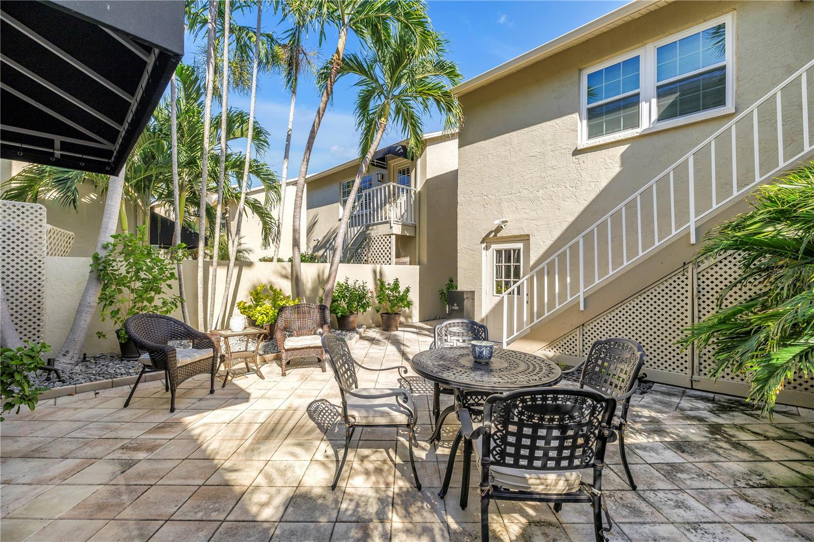 Grand Courtyard perfect for outdoor entertaining