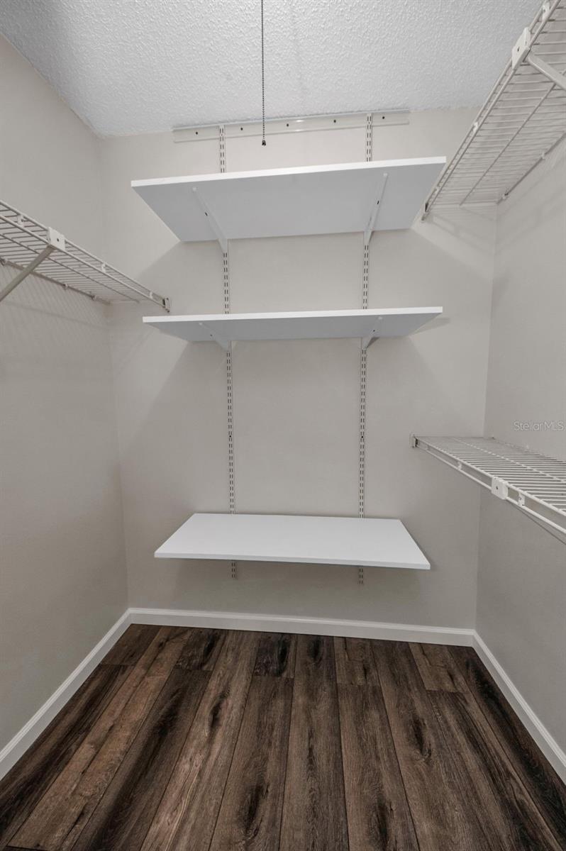 Walk in Closet