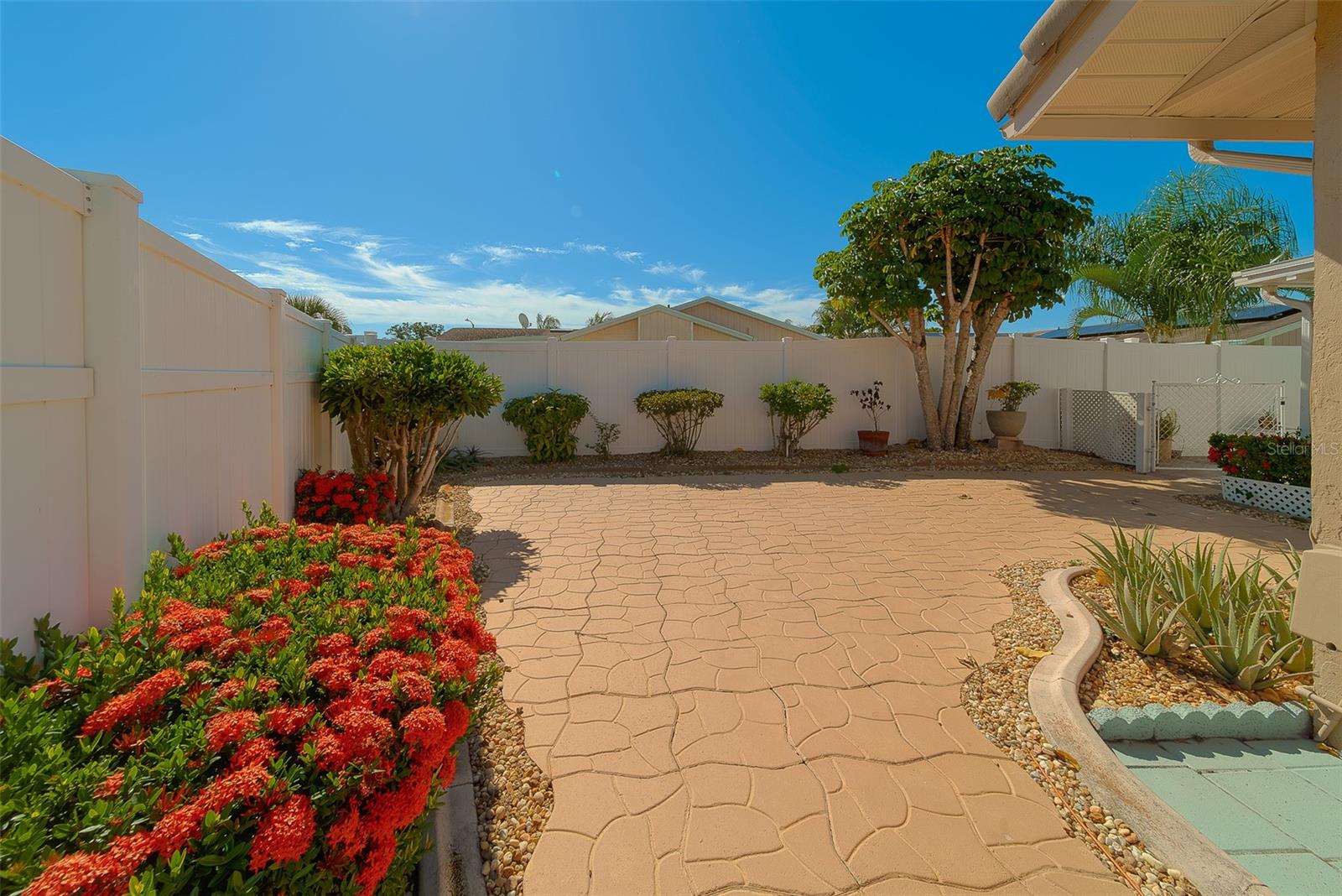 Beautiful Patio area
