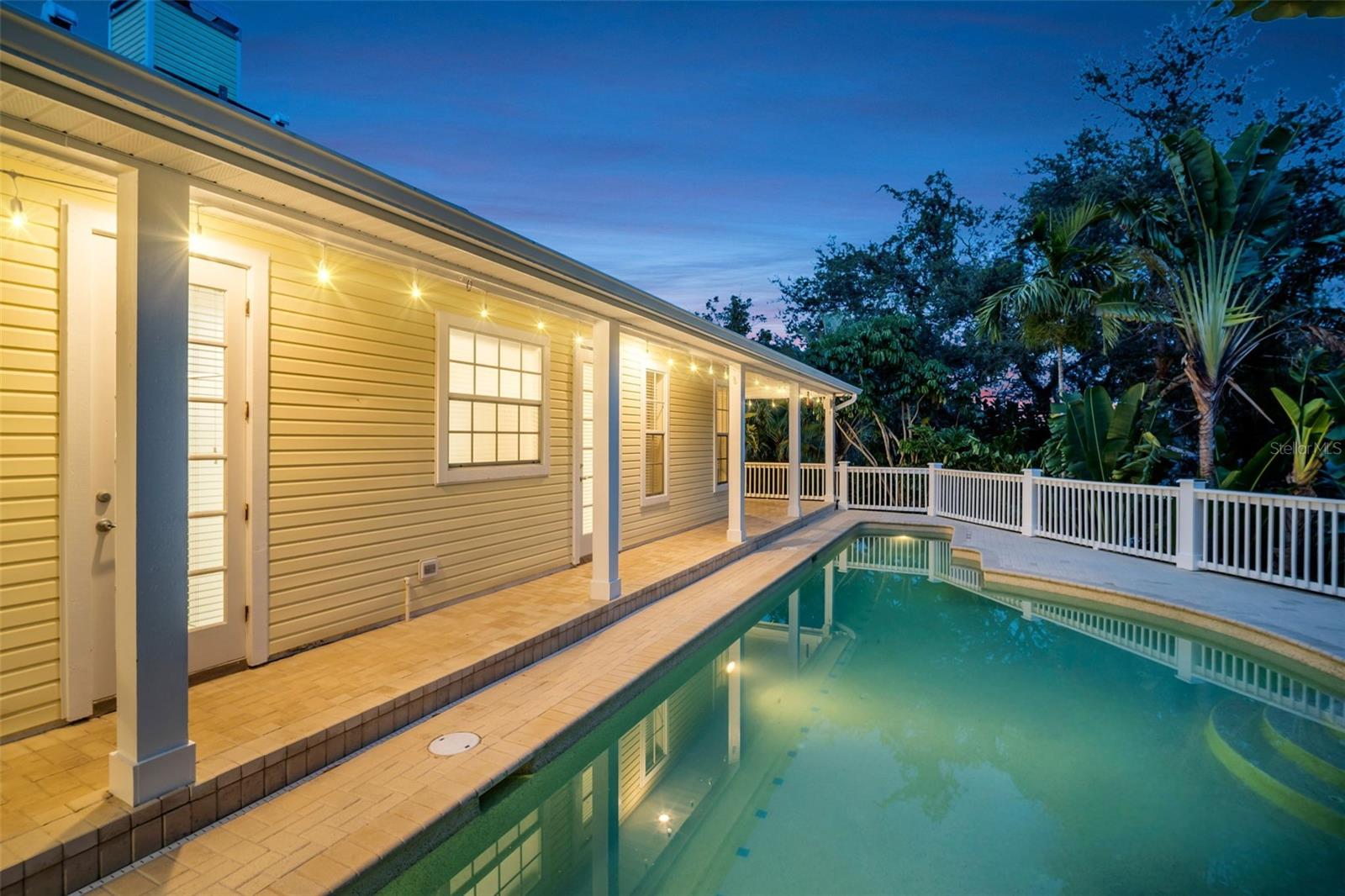 Pool lighting & outdoor lighting perfect for a night swim~