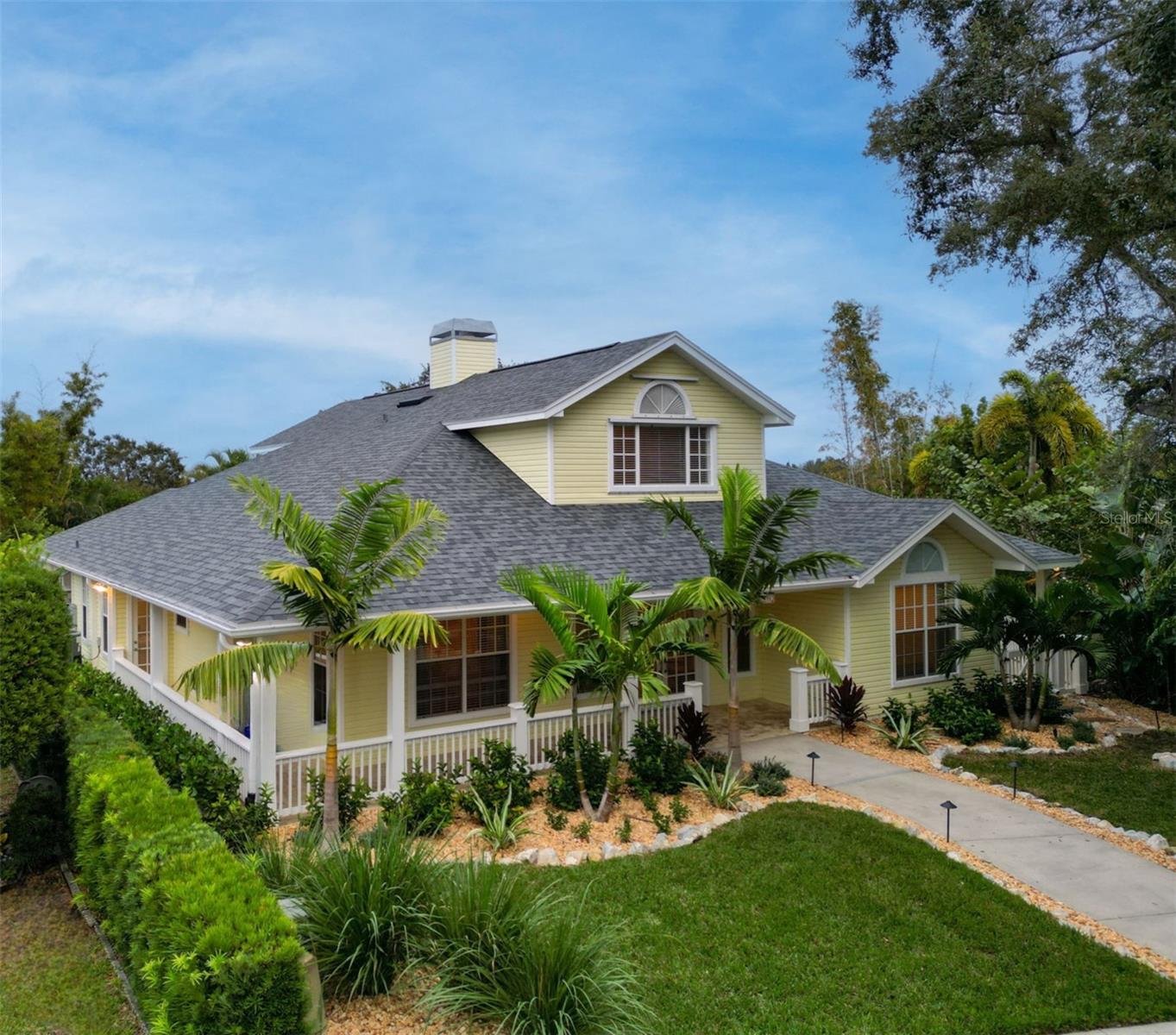 Brand NEW roof in 2025~