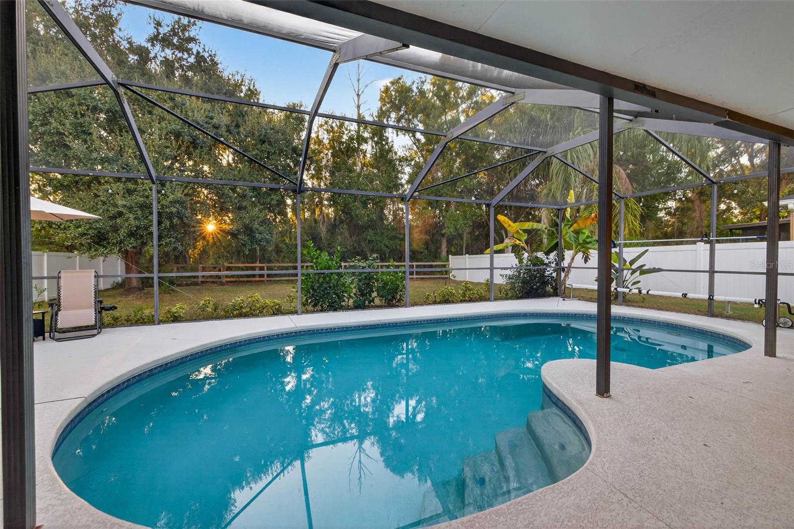 Private backyard that backs up to nature preserve