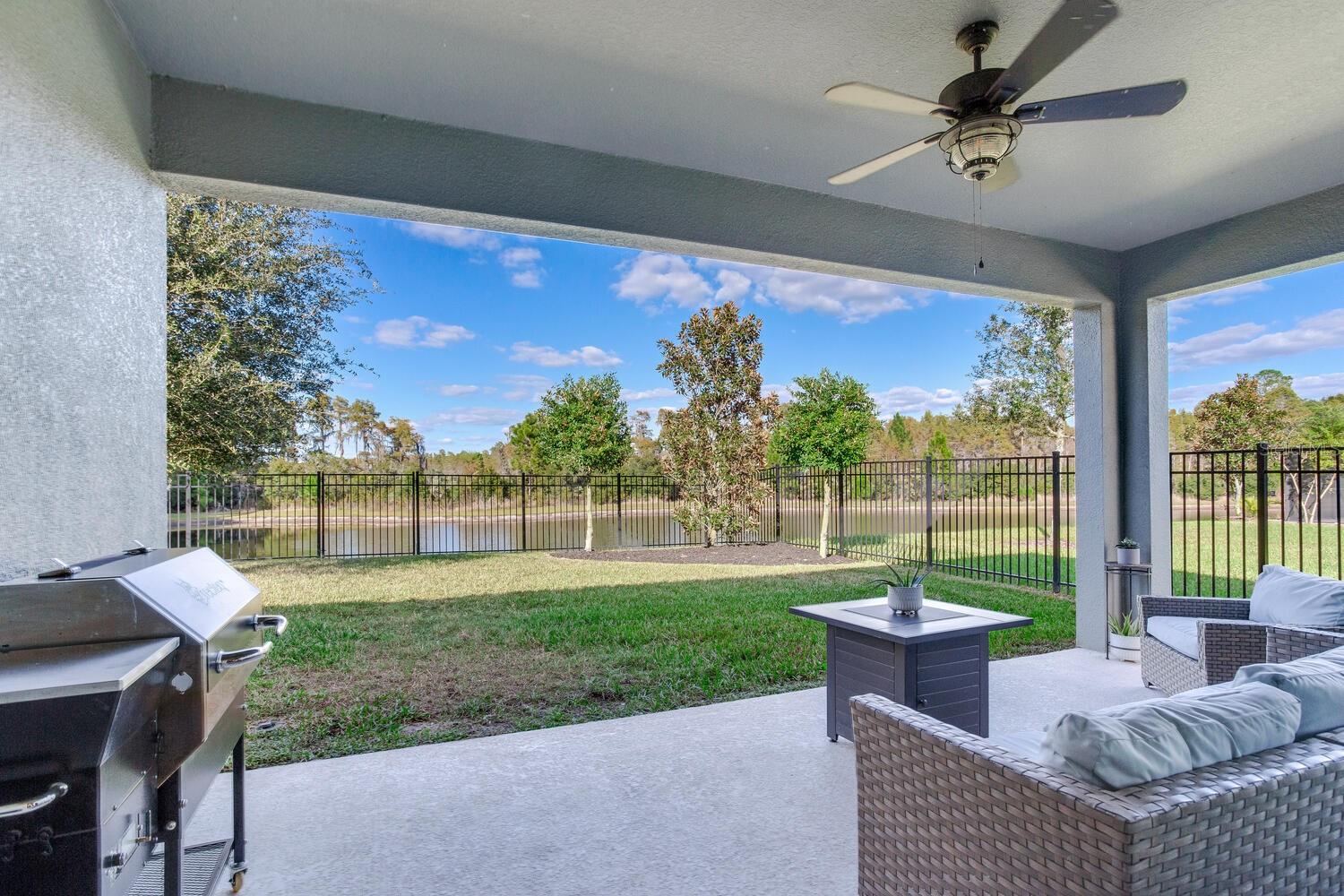 Covered Patio / Lanai