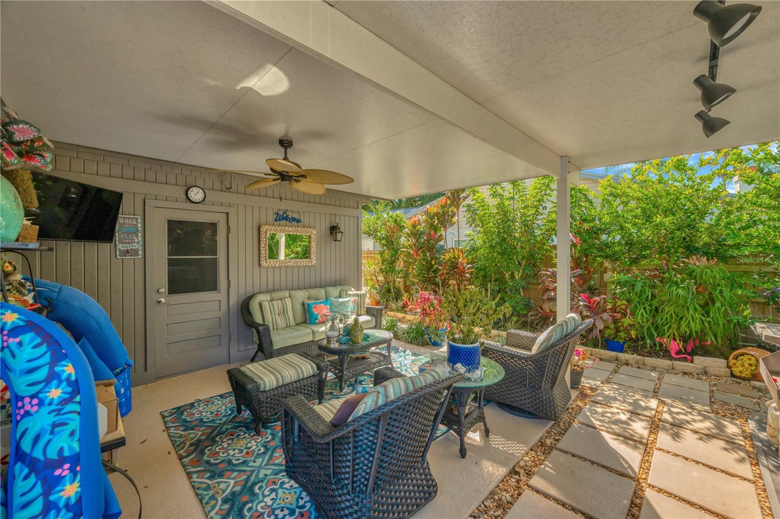 Covered Sitting Area