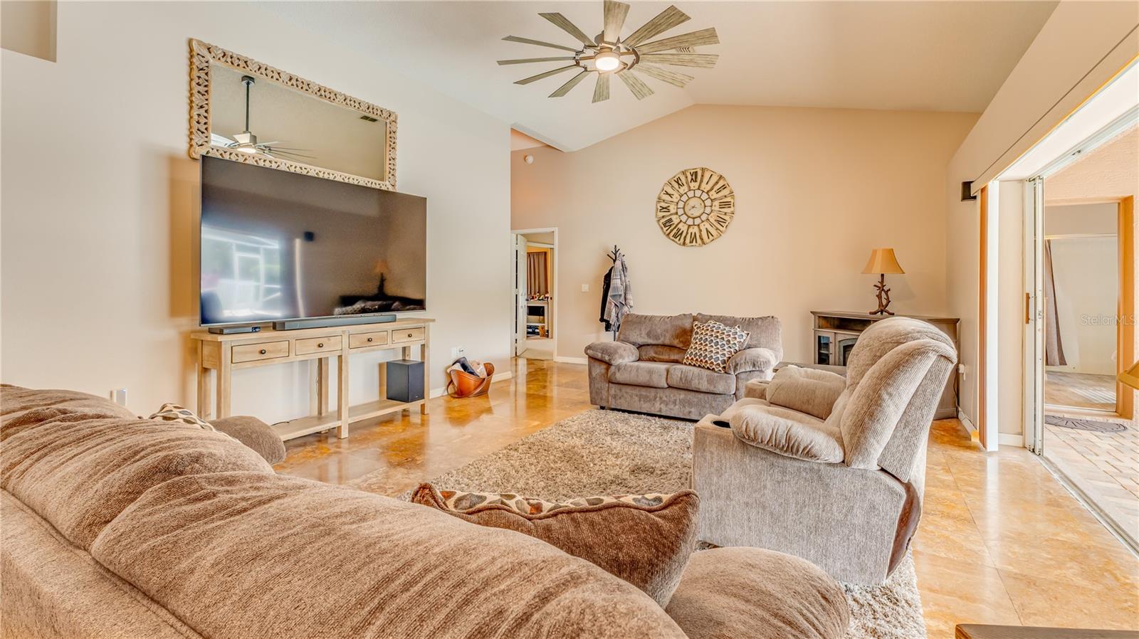 SLIDING POCKET DOORS