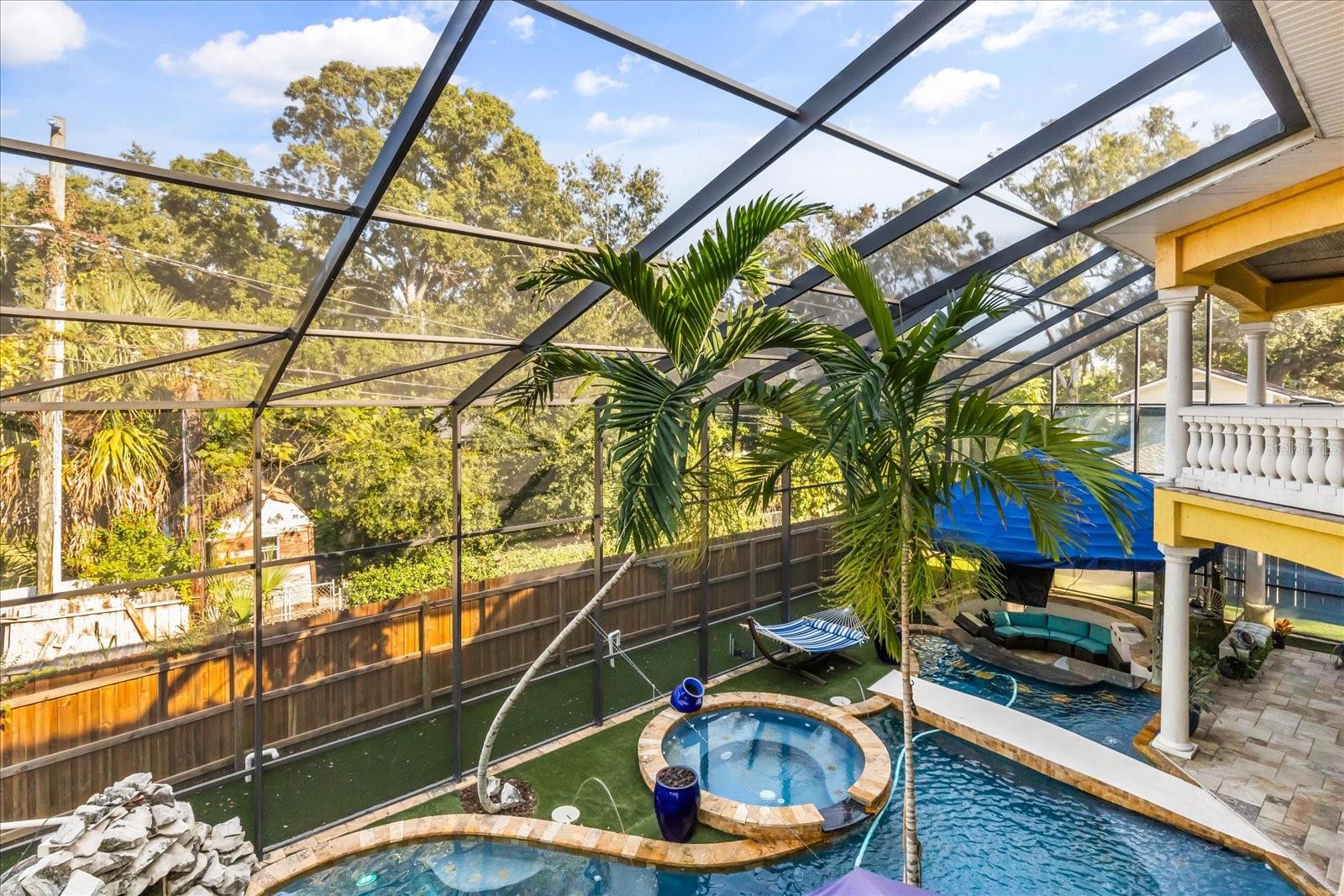 1 of 2 Pool Bars (Botton Right near Grilling Hut)