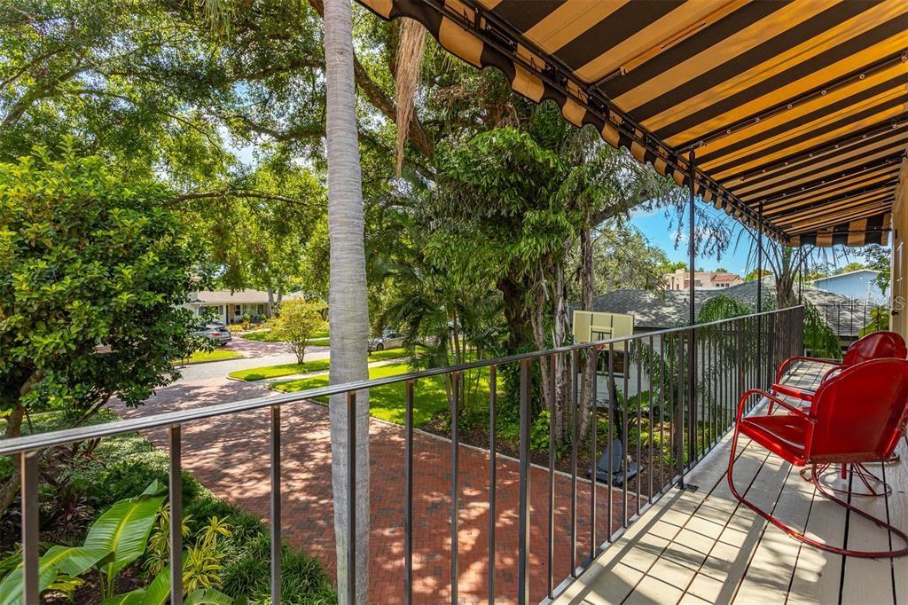 Guest Quarters Balcony