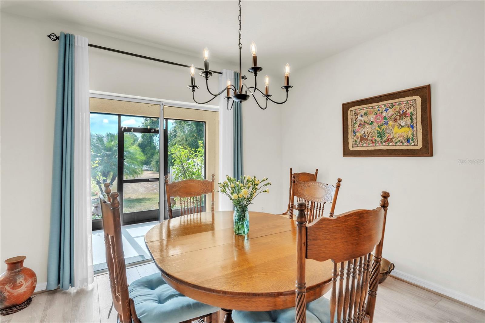 Dining with chandelier