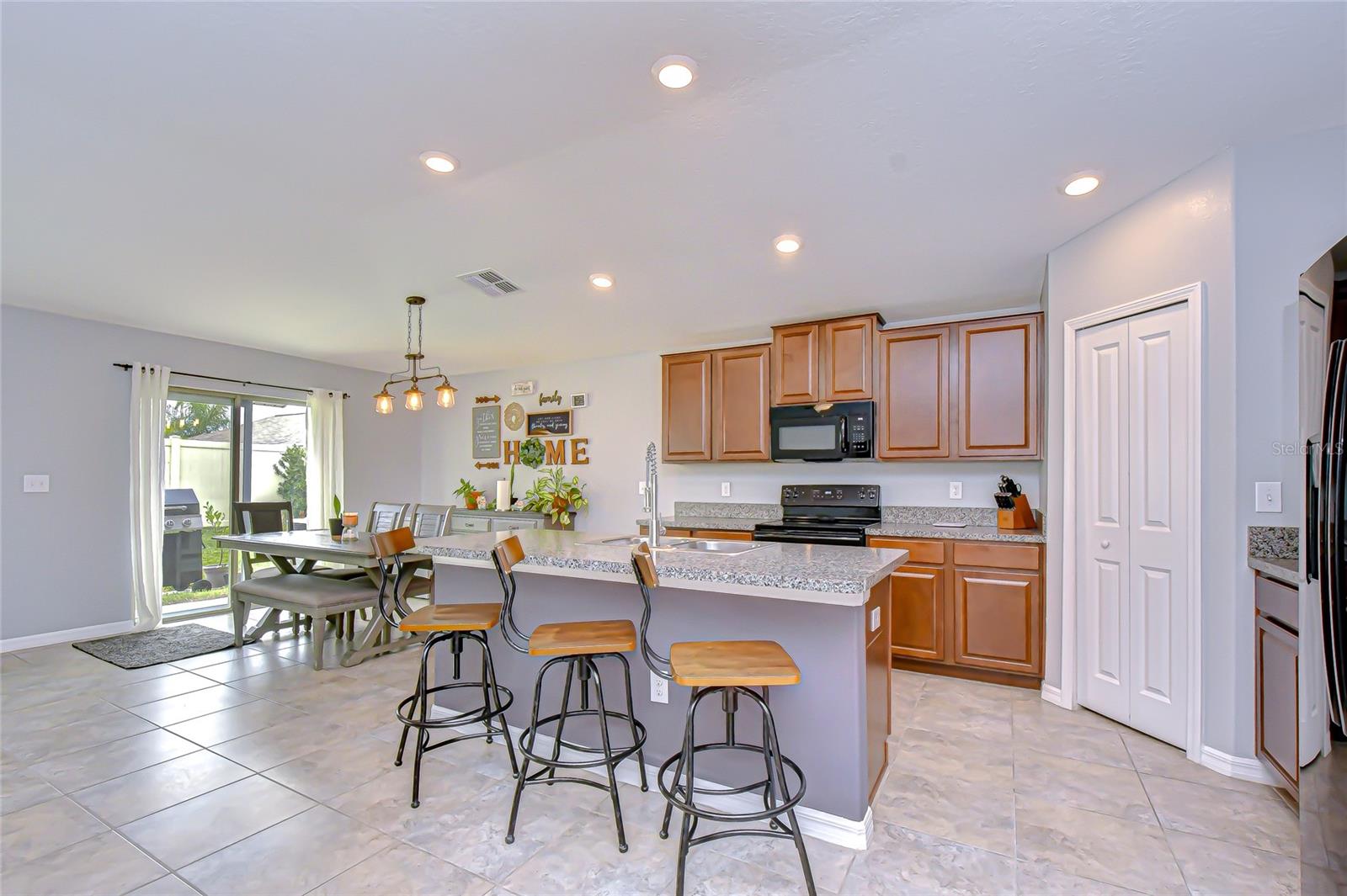 Great space for cooking and entertaining!