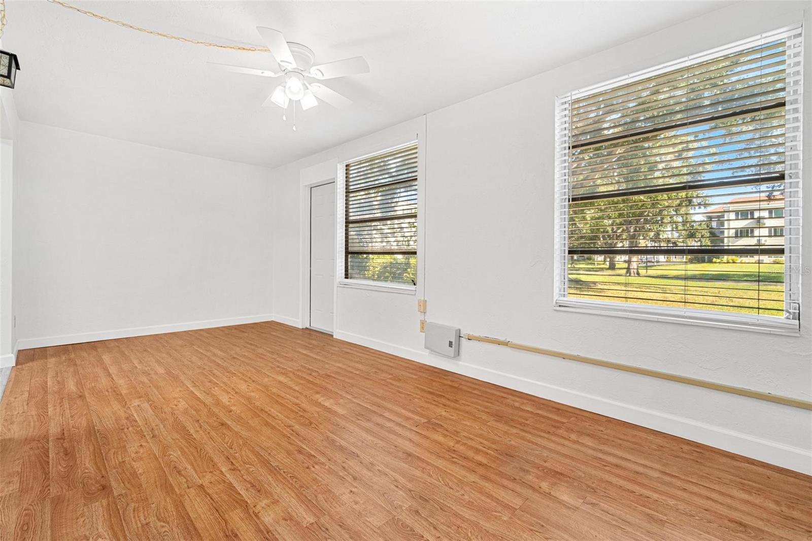 Florida Room w/access to back patio