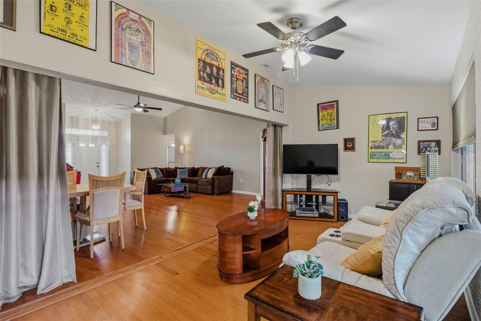 Alternate view of the flexible area shows flow into adjoining living spaces