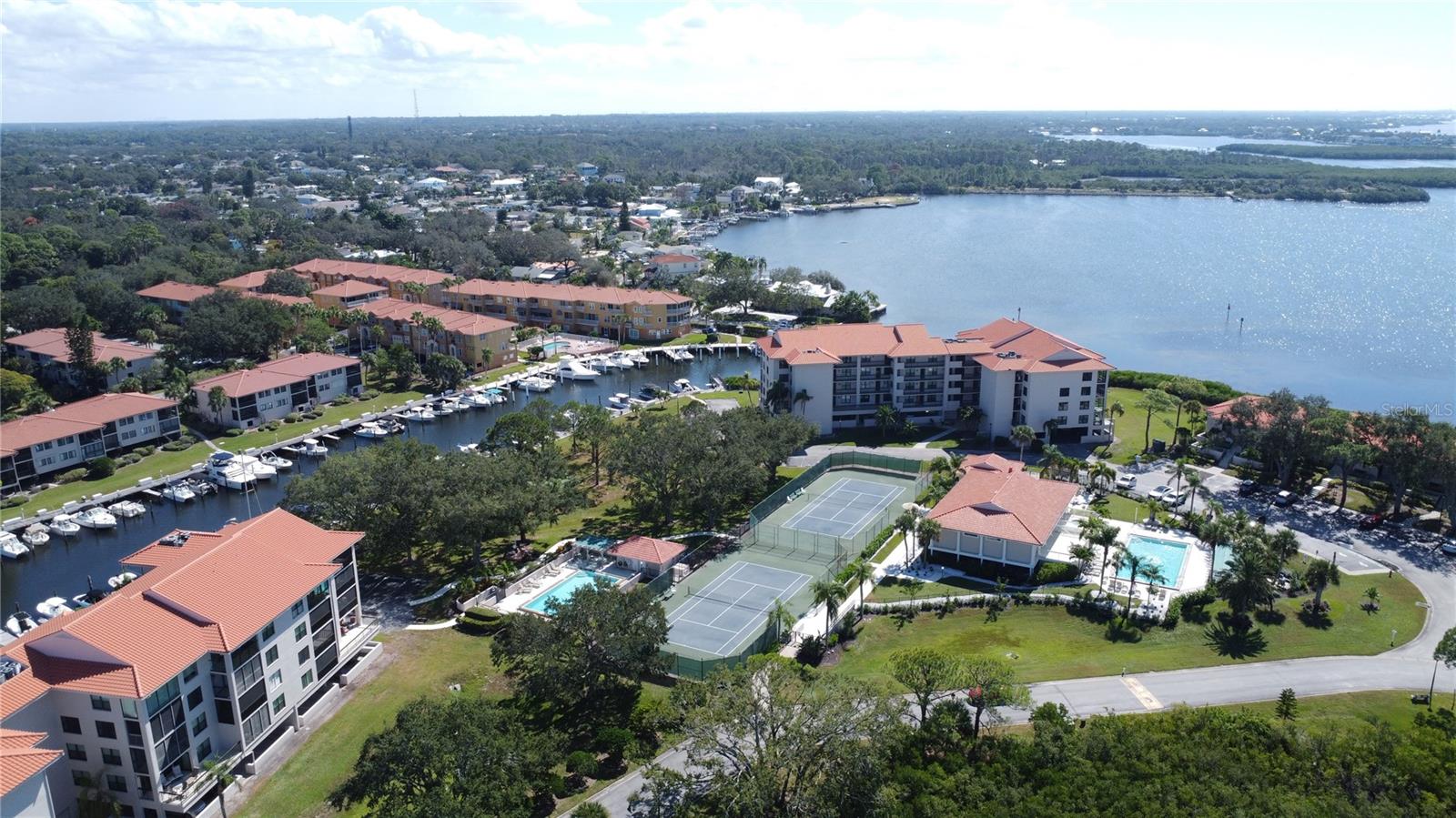 2 pools, tennis, clubhouse and fitness center