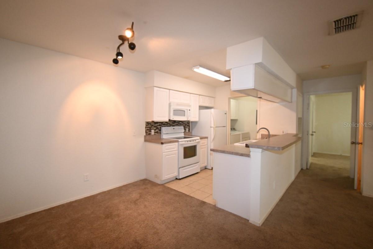 DINING-KITCHEN-LIVG COMBO