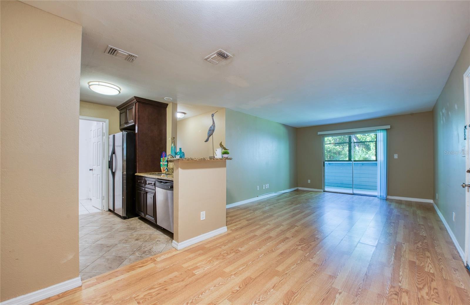 Kitchen and dining area