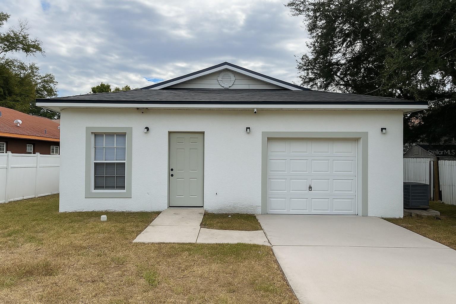 Garage / Rear of House