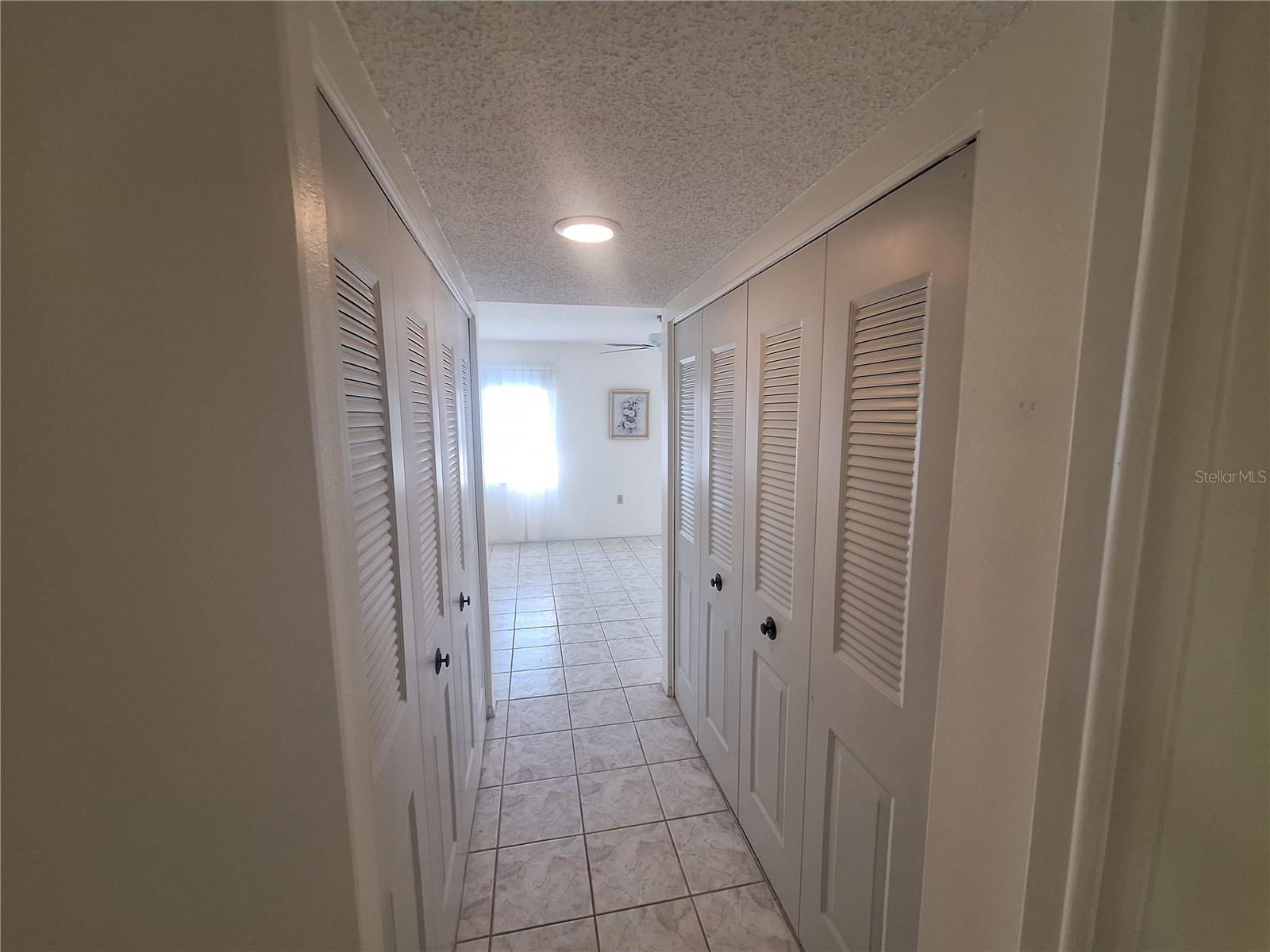 Lots of closet space!!!!!