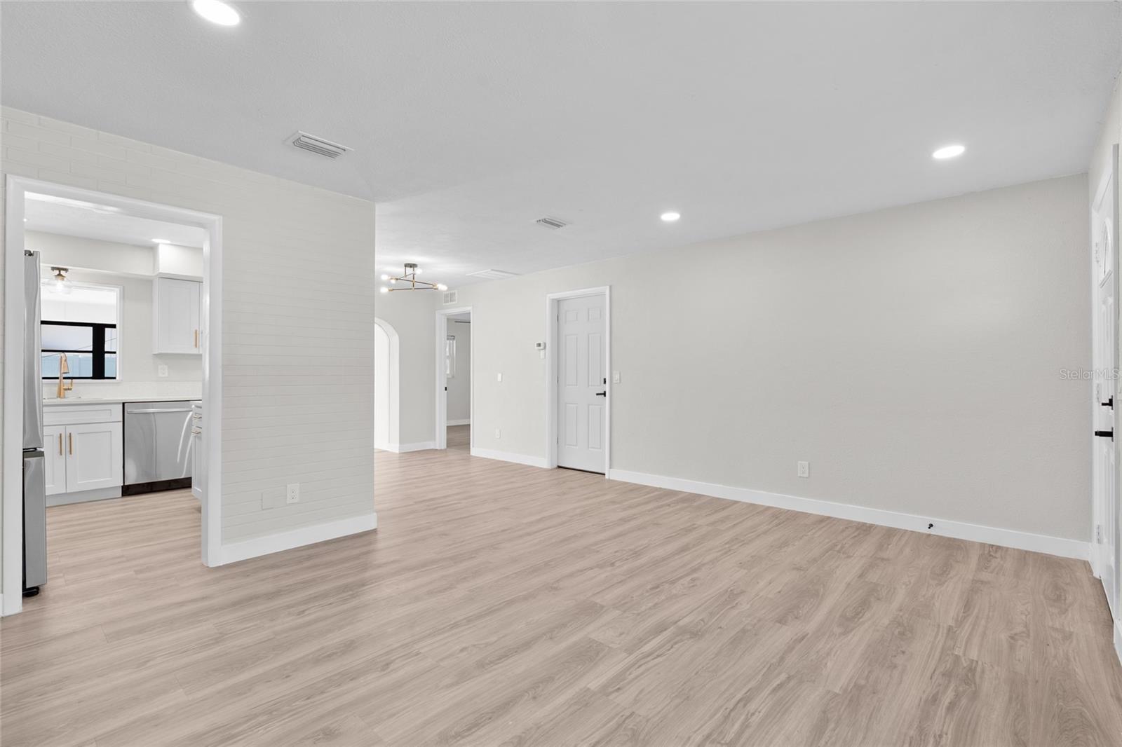 Spacious Living Room / Dining Room